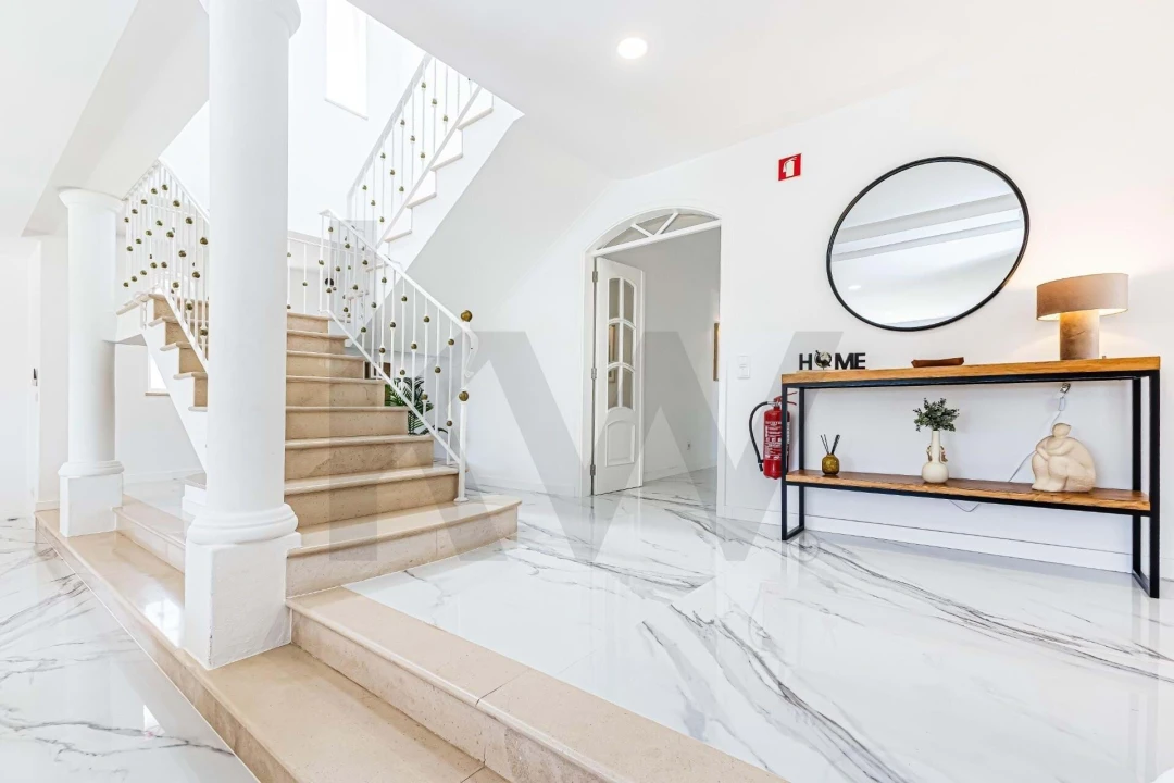 Moradia T4 para Venda em Porches Foto 30