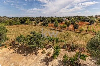 Moradia T9 para Venda em Lagoa e Carvoeiro