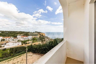 Moradia T6 para Venda em Lagoa e Carvoeiro