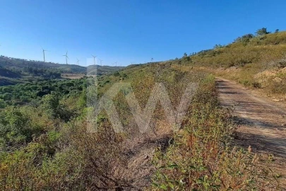 Terreno para Venda em Lagos (São Sebastião e Santa Maria)