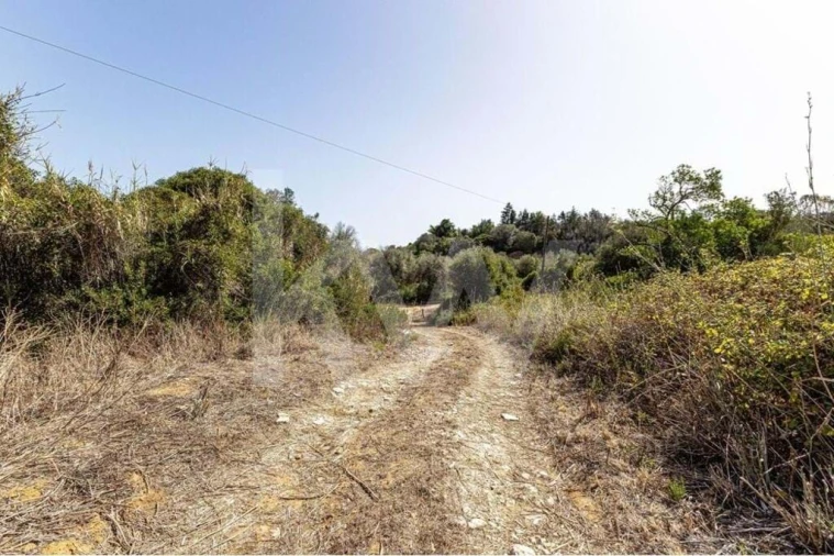 Moradia T4 para Venda em Lagos (São Sebastião e Santa Maria) Foto 19