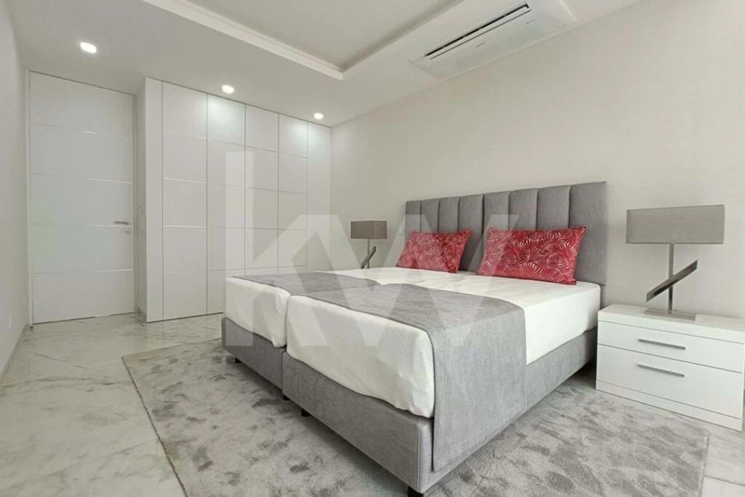 Apartamento T2 para Venda em Lagos (São Sebastião e Santa Maria) Foto 17