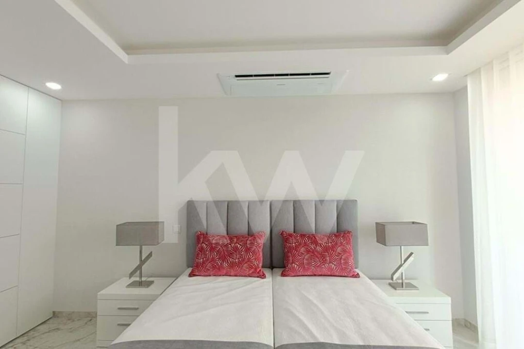 Apartamento T2 para Venda em Lagos (São Sebastião e Santa Maria) Foto 18