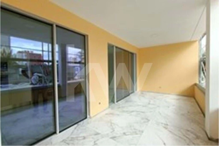 Apartamento T2 para Venda em Lagos (São Sebastião e Santa Maria) Foto 22