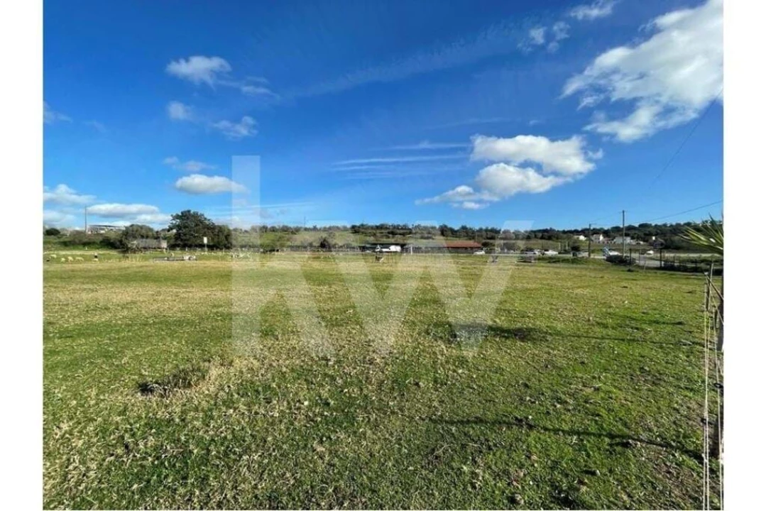 Terreno para Venda em Lagos (São Sebastião e Santa Maria) Foto 8