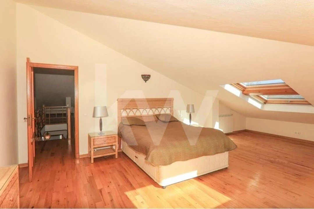 Moradia T3 para Venda em Lagos (São Sebastião e Santa Maria) Foto 30