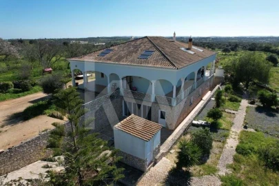Moradia T3 para Venda em Lagos (São Sebastião e Santa Maria)