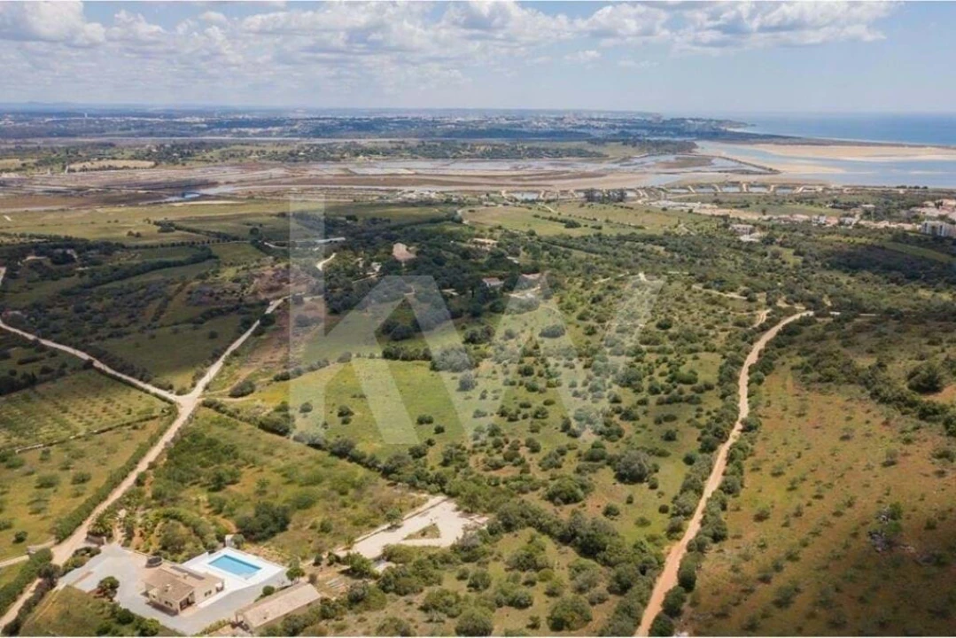 Terreno para Venda em Odiaxere Foto 9