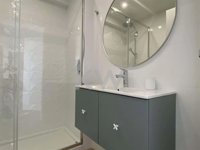 Apartamento T2 para Venda em Quarteira Foto 19