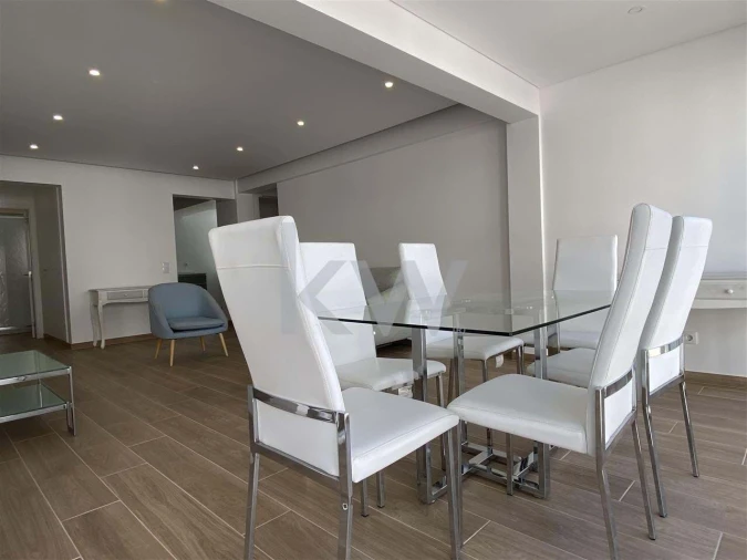 Apartamento T2 para Venda em Quarteira Foto 10