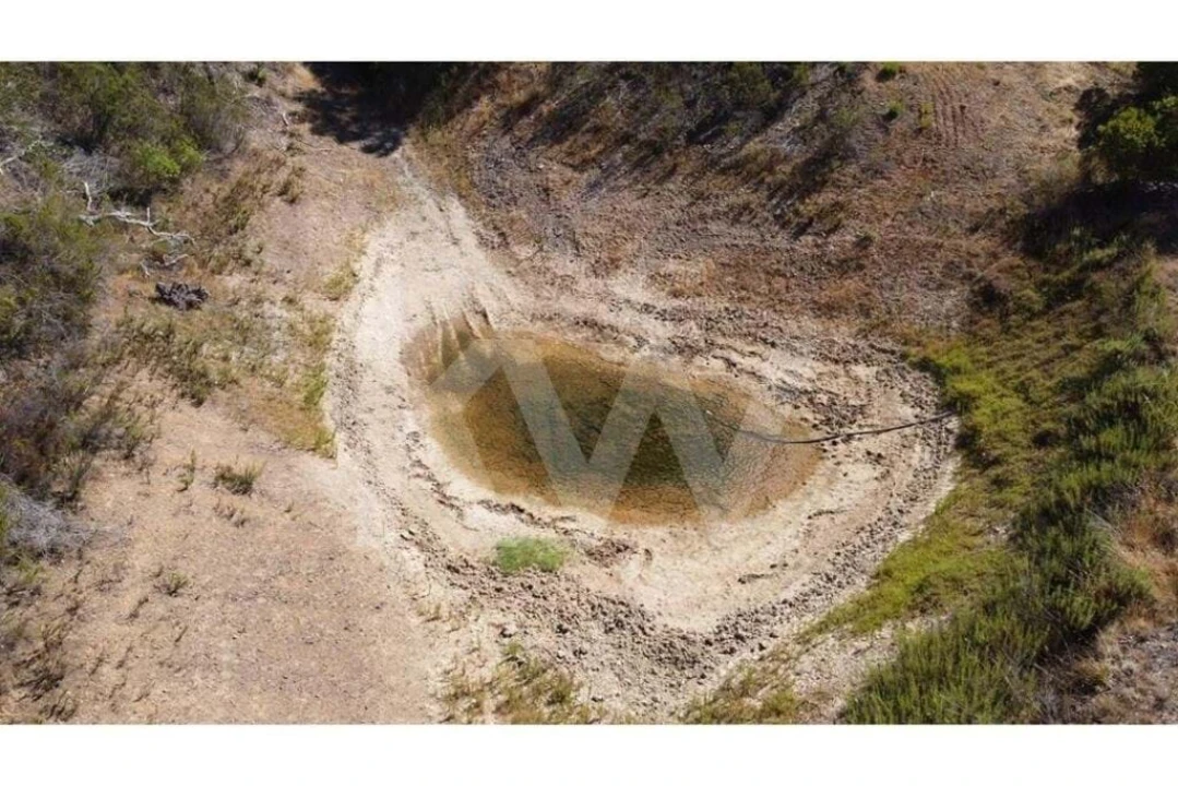 Quinta T2 para Venda em Marmelete Foto 17