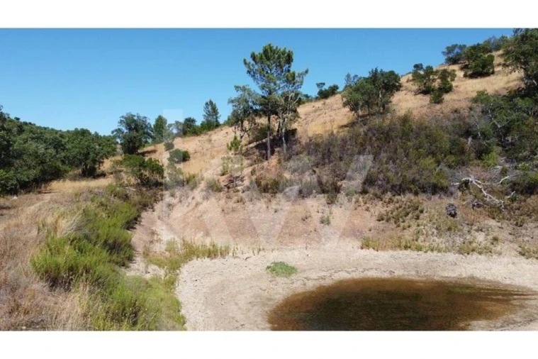 Quinta T2 para Venda em Marmelete Foto 19