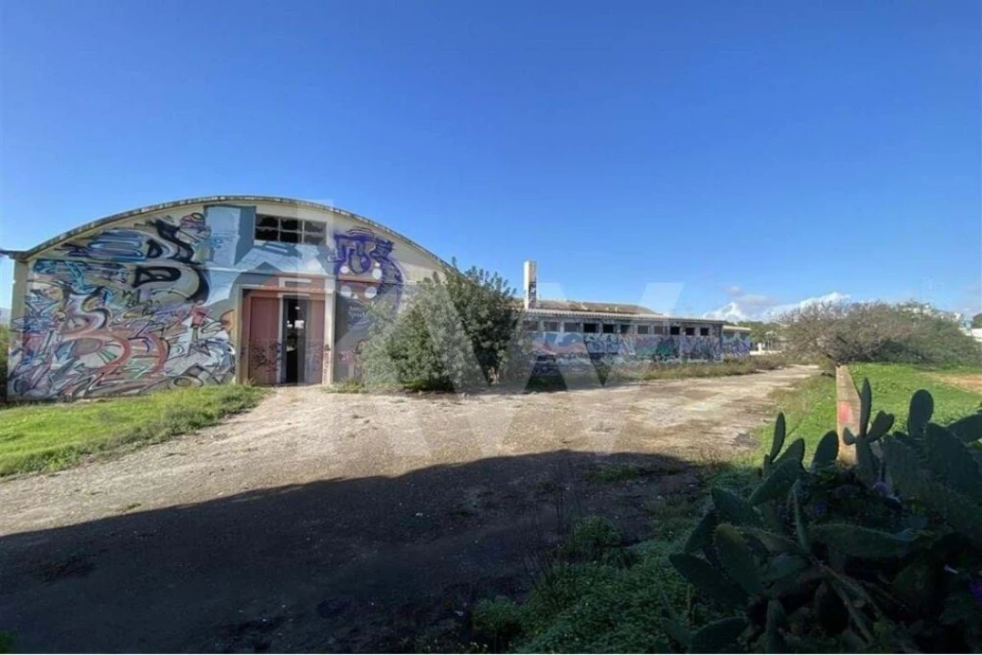 Terreno para Venda em Quelfes Foto 8