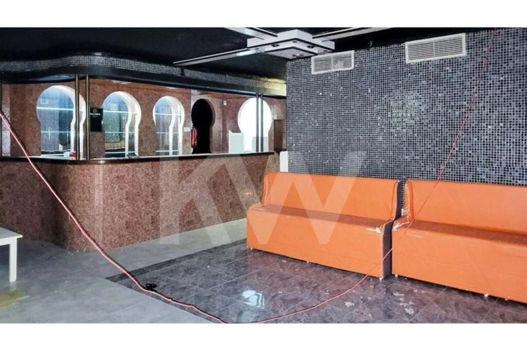 Negócio para Venda em Armação de Pera Foto 4