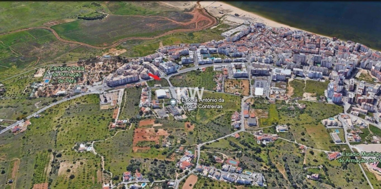 Terreno para Venda em Armação de Pera Foto 3