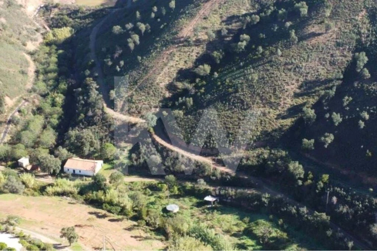 Moradia T2 para Venda em Silves Foto 5