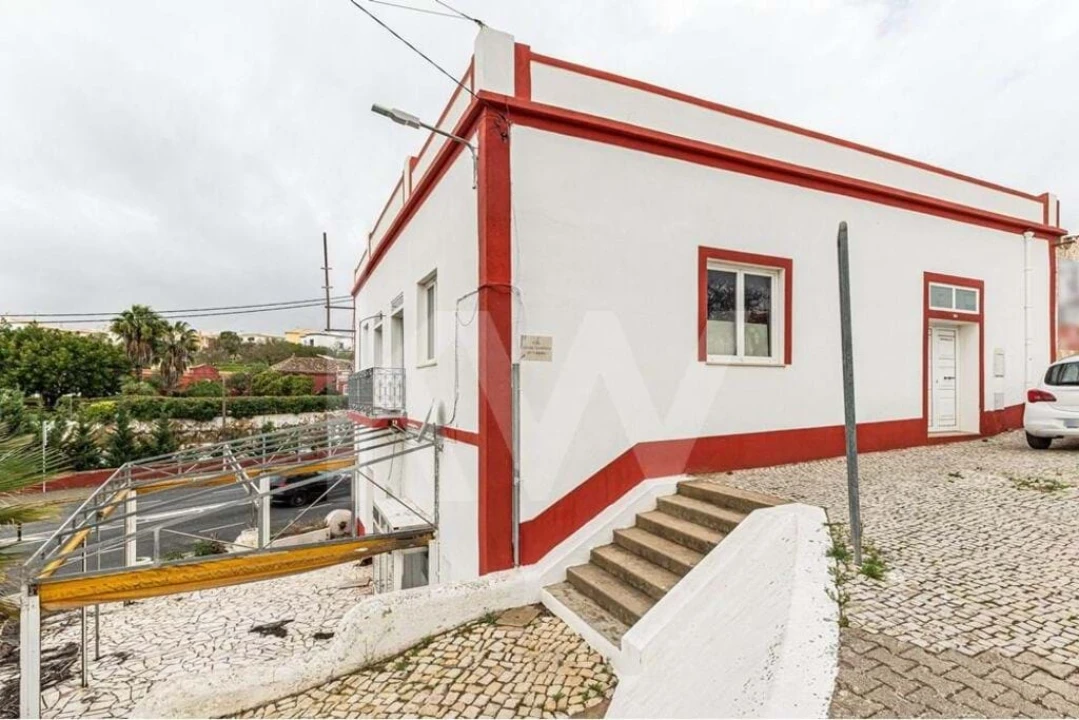 Prédio para Venda em Silves Foto 2