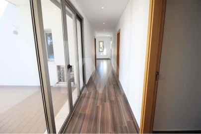 Moradia T7 para Venda em Silves