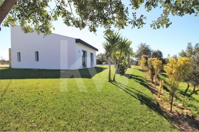 Moradia T7 para Venda em Silves
