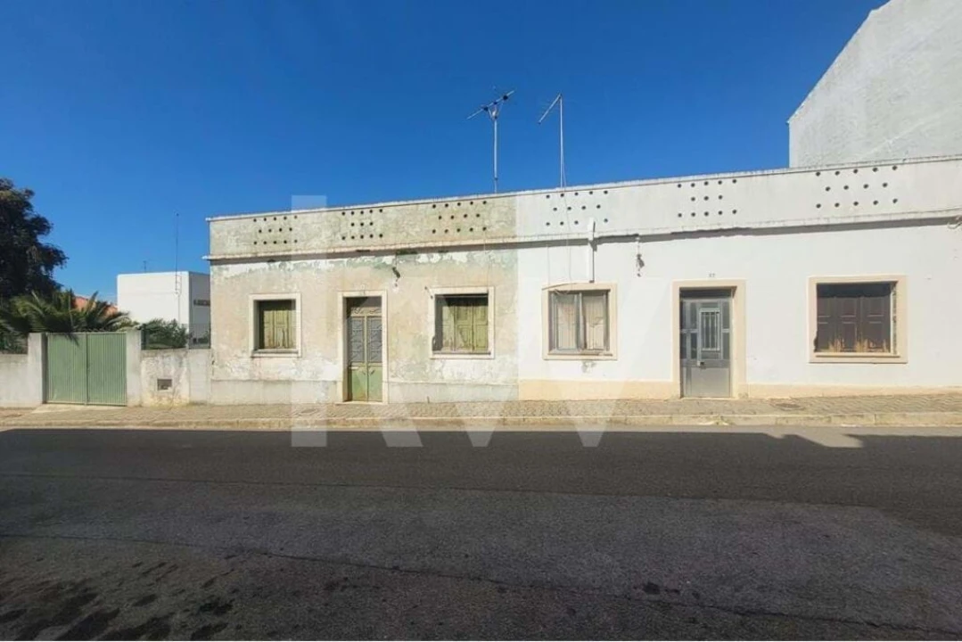 Moradia T4 para Venda em Silves Foto 6