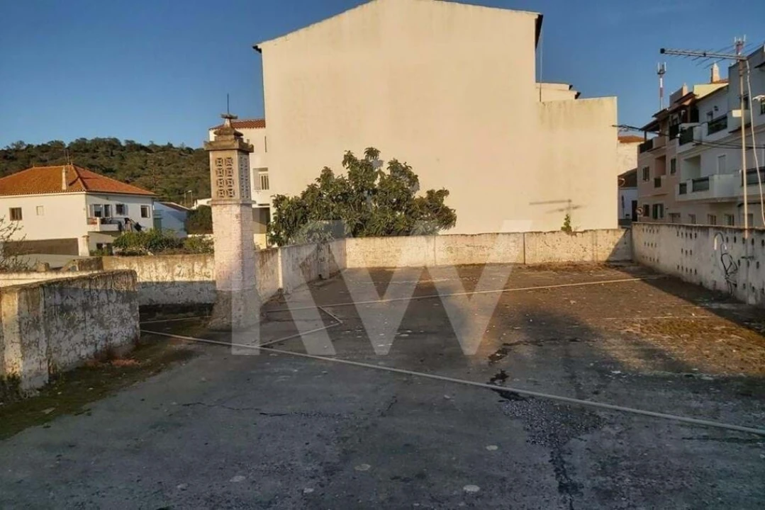 Moradia T4 para Venda em Silves Foto 8