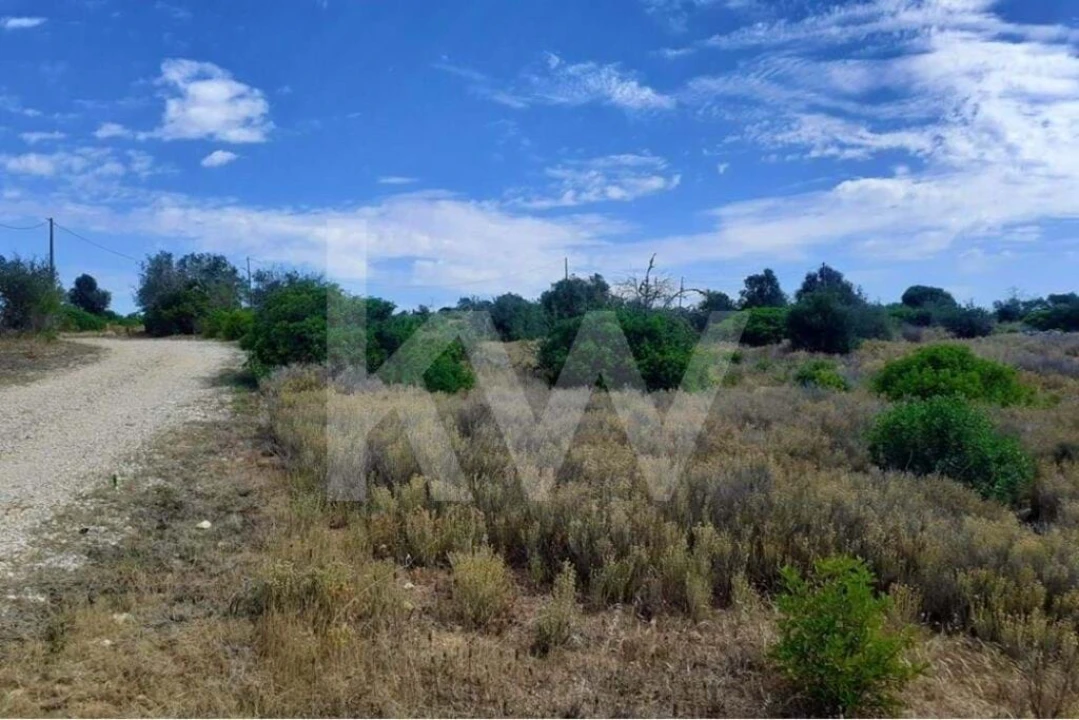 Moradia T1 para Venda em Silves Foto 6