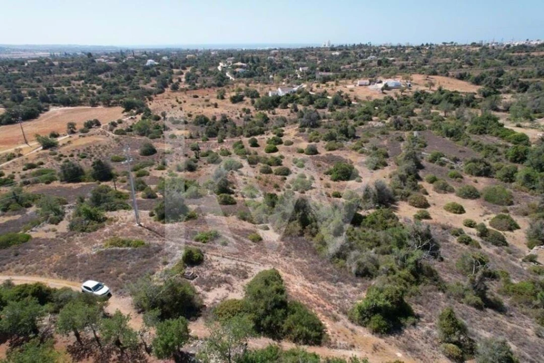 Terreno para Venda em Armação de Pera Foto 5