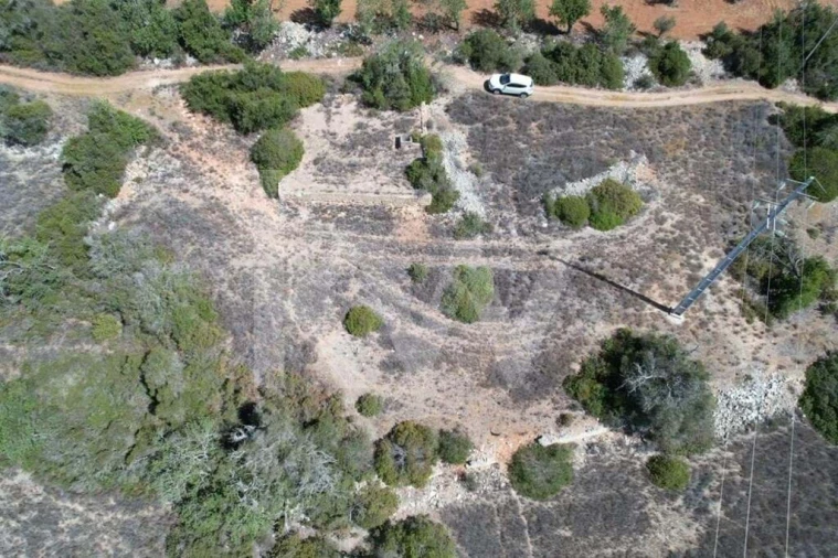 Terreno para Venda em Armação de Pera Foto 14
