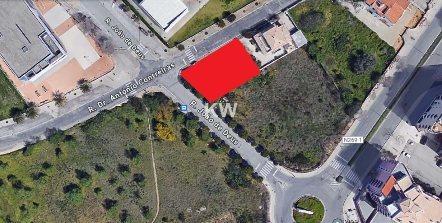 Terreno para Venda em Armação de Pera Foto 3