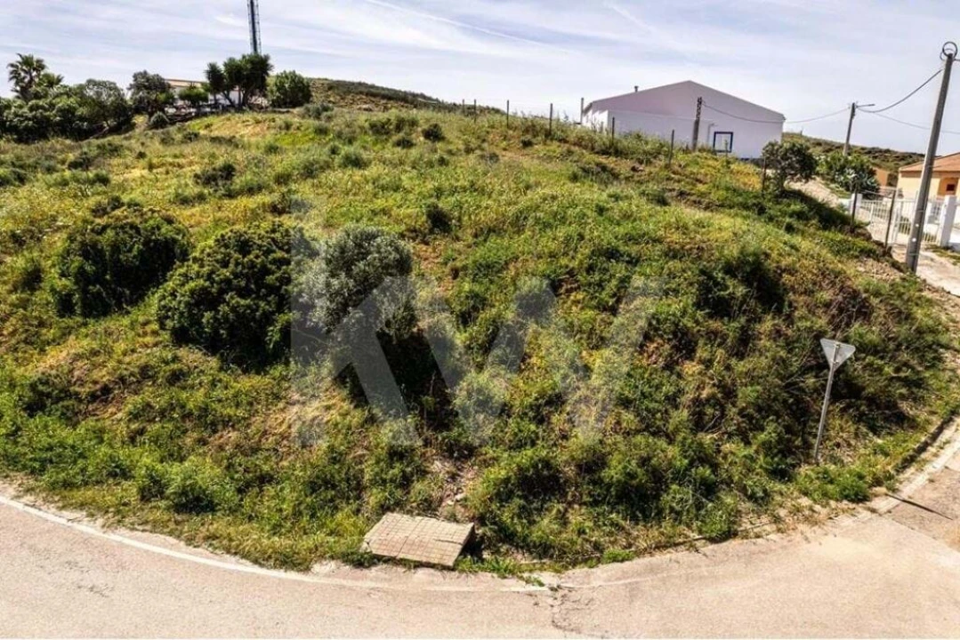Terreno para Venda em Vila do Bispo e Raposeira Foto 2