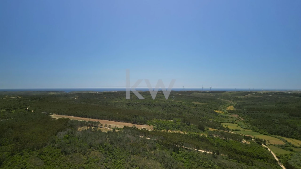 Terreno para Venda em Budens Foto 10