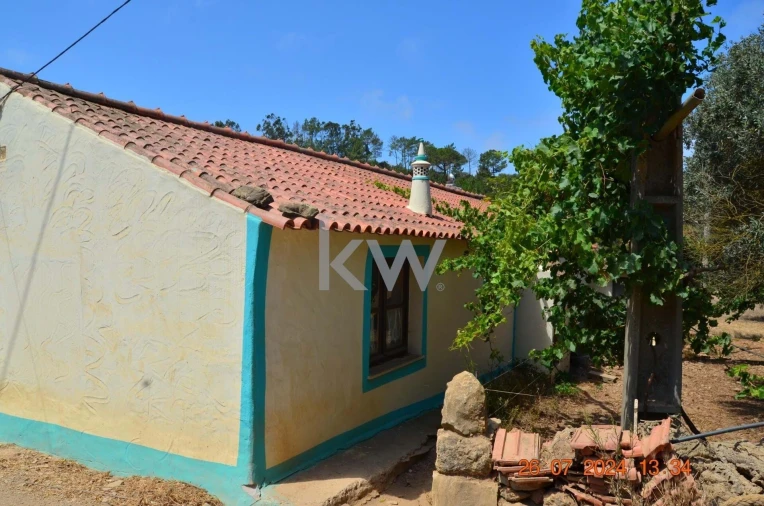 Quinta T2 para Venda em Budens Foto 27