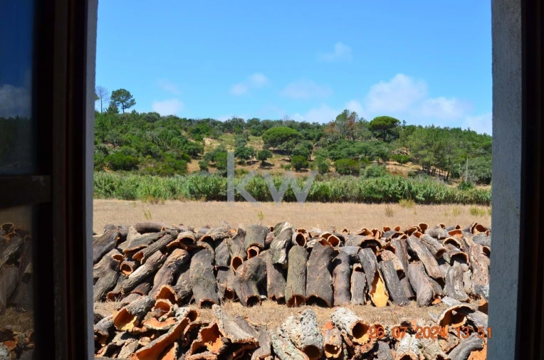 Quinta T2 para Venda em Budens Foto 31
