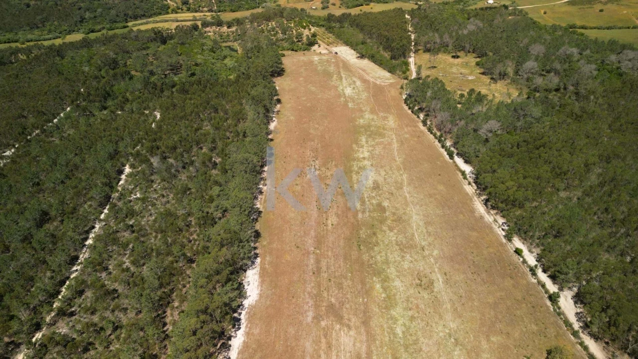 Quinta T2 para Venda em Budens Foto 11