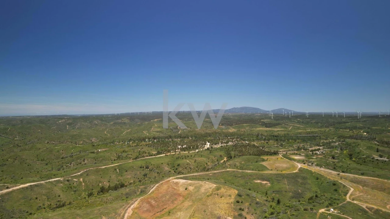 Quinta T2 para Venda em Budens Foto 6