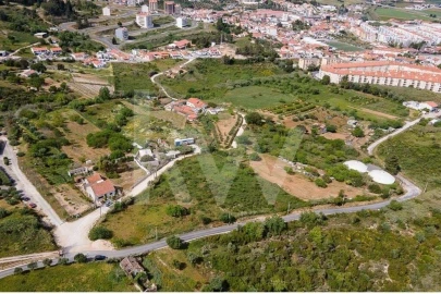Terreno para Venda em Alenquer (Santo Estêvão e Triana)