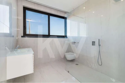 Moradia T5 para Venda em Guia