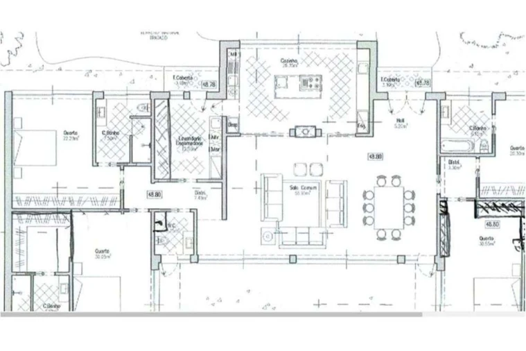 Moradia T5 para Venda em Guia Foto 64