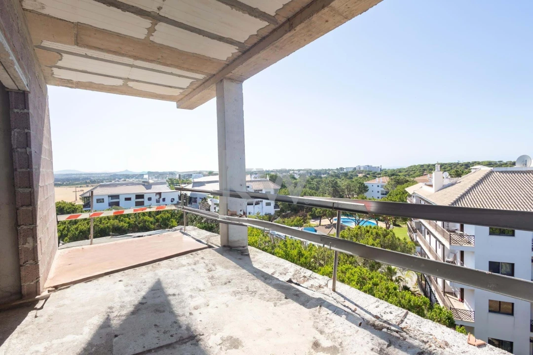 Apartamento T3 para Venda em Albufeira e Olhos de Água Foto 2