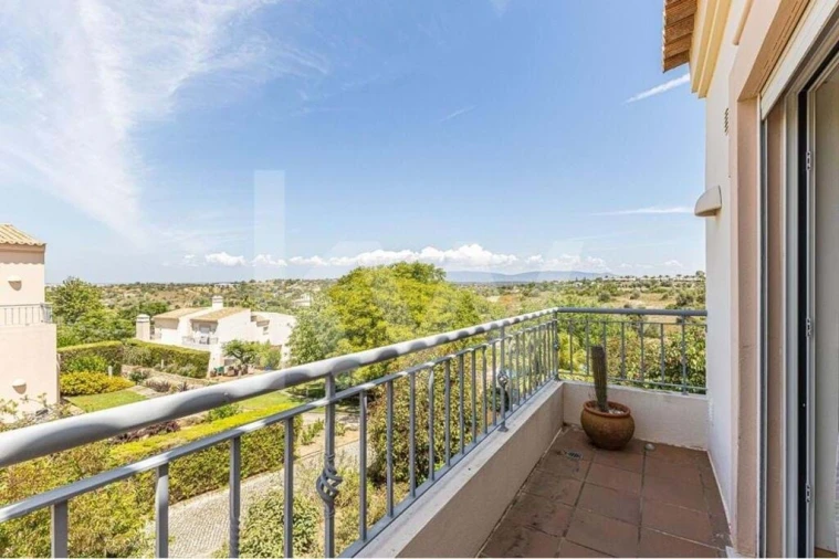 Prédio para Venda em Estômbar e Parchal Foto 21