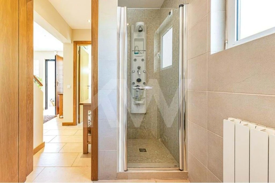 Prédio para Venda em Estômbar e Parchal Foto 31