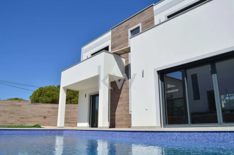 Moradia T3 para Venda em Albufeira e Olhos de Água Foto 37