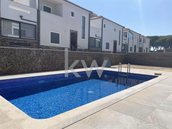 Moradia T3 para Venda em Albufeira e Olhos de Água Foto 22