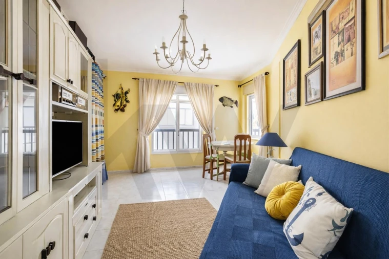 Apartamento T2 para Venda em Quarteira Foto 5