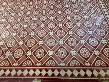 Moradia T5 para Venda em Loule (São Clemente)