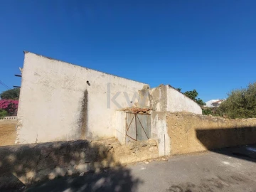 Moradia T6 para Venda em São Silvestre