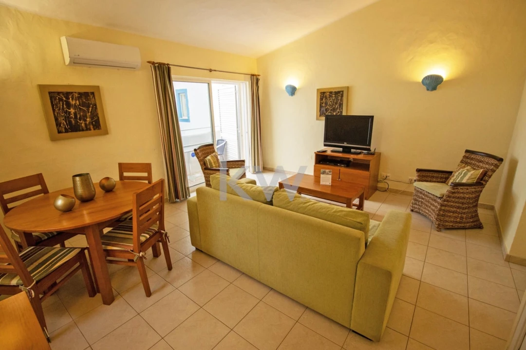 Apartamento T1 para Venda em Lagoa e Carvoeiro Foto 7