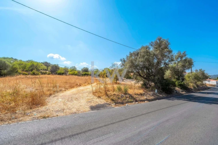 Terreno para Venda em Santa Barbara de Nexe Foto 25