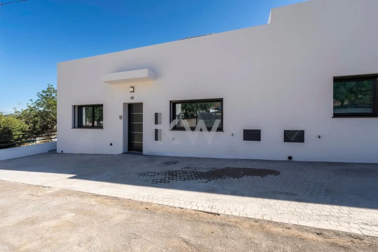 Moradia T2 para Venda em São Brás de Alportel Foto 30