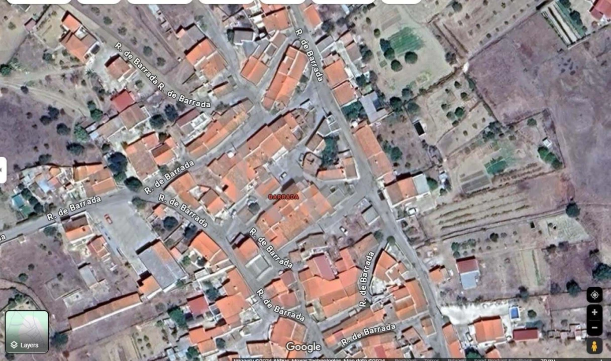 Armazém para Venda em Martim Longo Foto 5